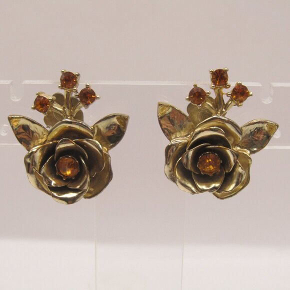 Vintage Coro Flower Brooch and Earrings Set - Picture 6 of 15